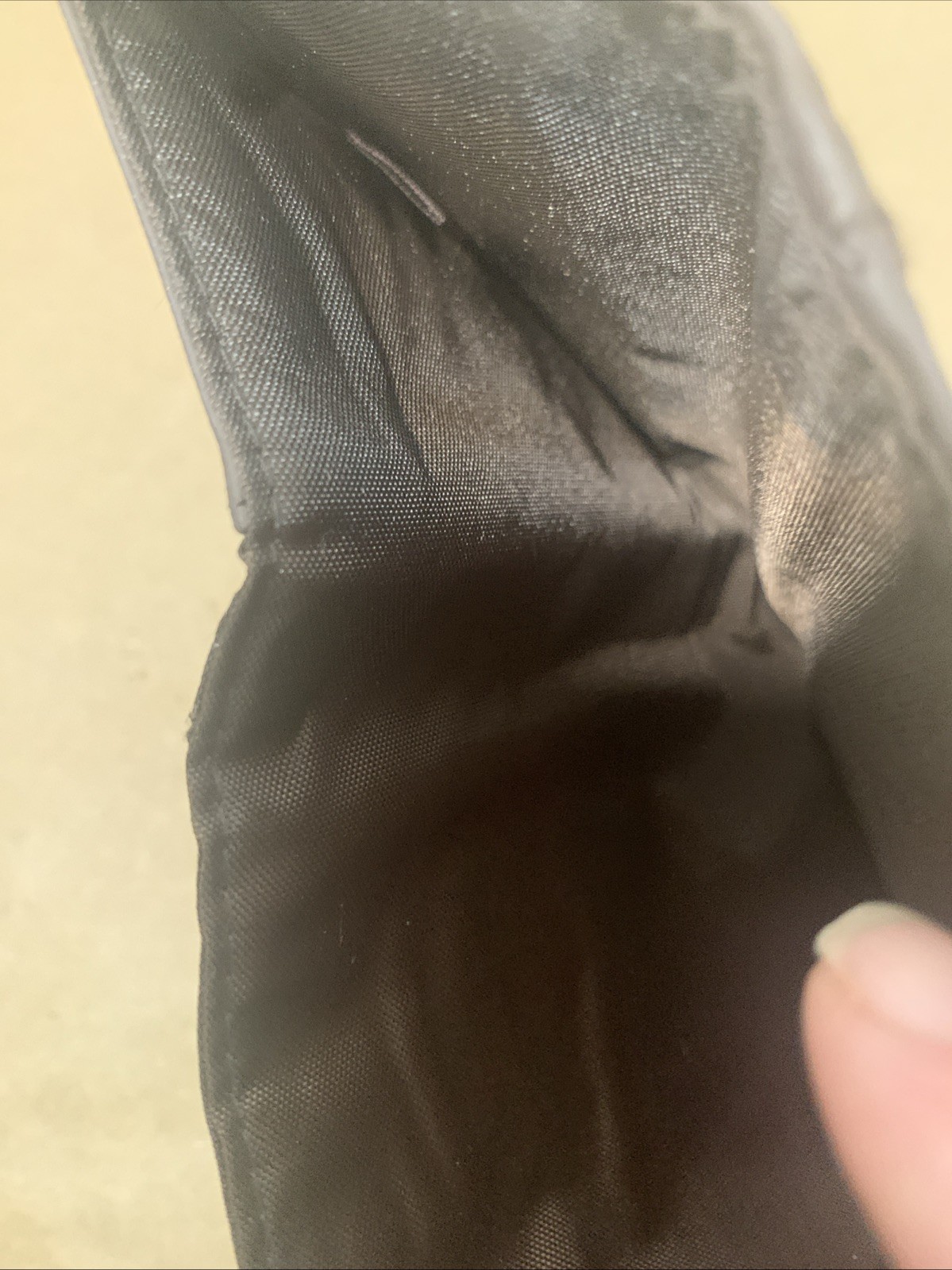 RARE ! Vintage Limited Edition Promo Guerlain Brown Soft Leather Trifold Wallet image 8