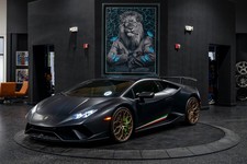 2018 Lamborghini Huracan LP 640-4 Performante Ad Personam Paint and Interior!