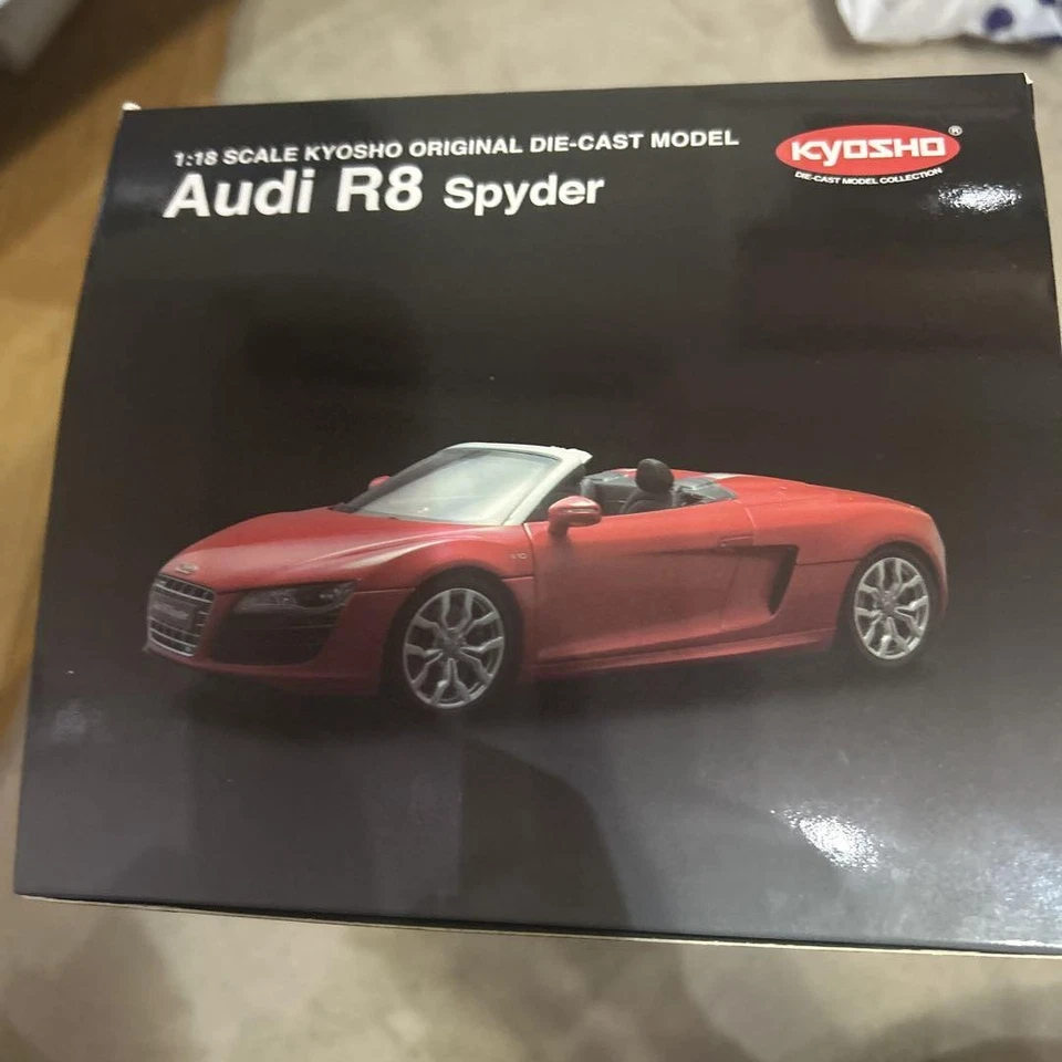 Kyosho 1/18 Audi R8 Spyder Diecast Model Car Replica Collectible Display Gift - Image 2 of 4