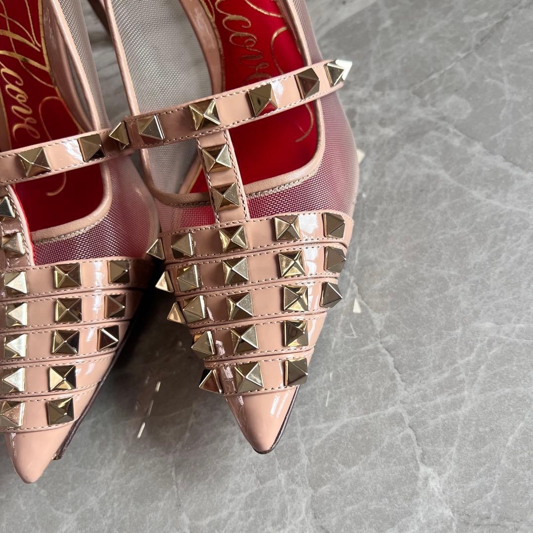 Valentino Rockstud Patent Leather Pumps Size 35.5 Beige Excellent Condition thumbnail 5