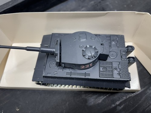 Solido 1/50 Tiger Limited Edition Diecast Tank 6204 - Foto 5 di 6