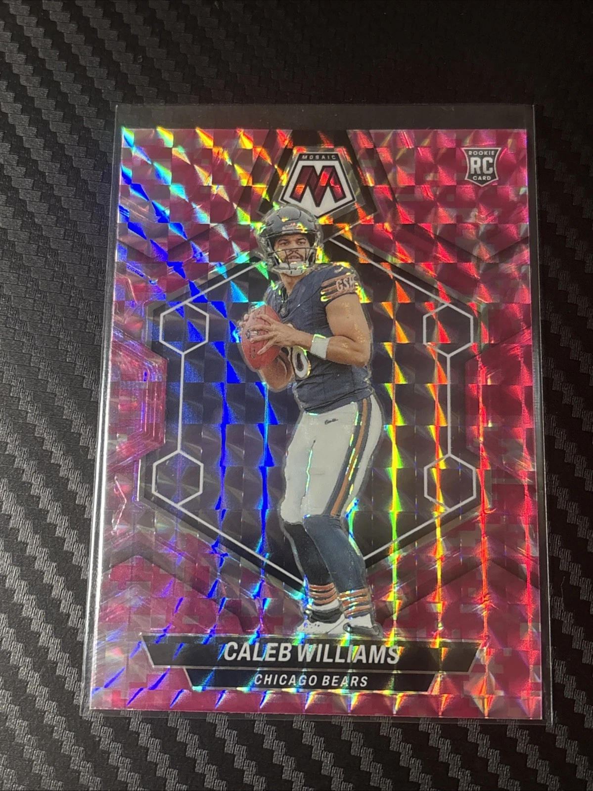 2024 Panini Mosaic Rookies Caleb Williams #301 Pink Camo Mosaic Prizm (RC)