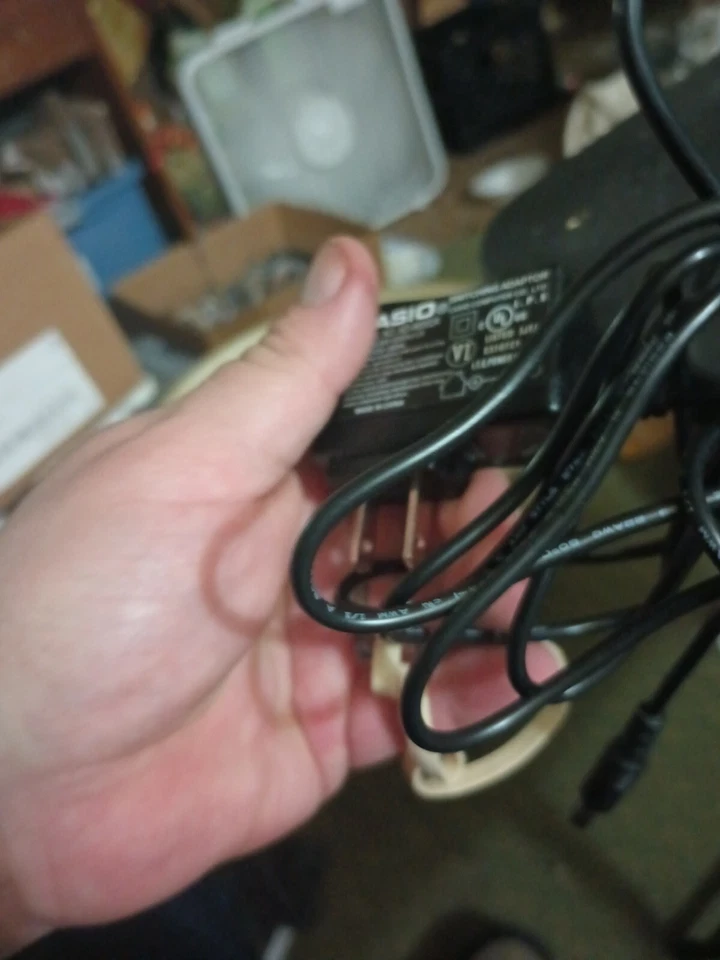 Genuine Casio Switching Adaptor Model : AD-A60024 6V 240mA AC - Image 4 of 4