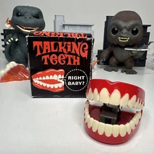 1970 Fishlove & Co. Wind-Up Talking Teeth with Original Box No Key Vintage Joke