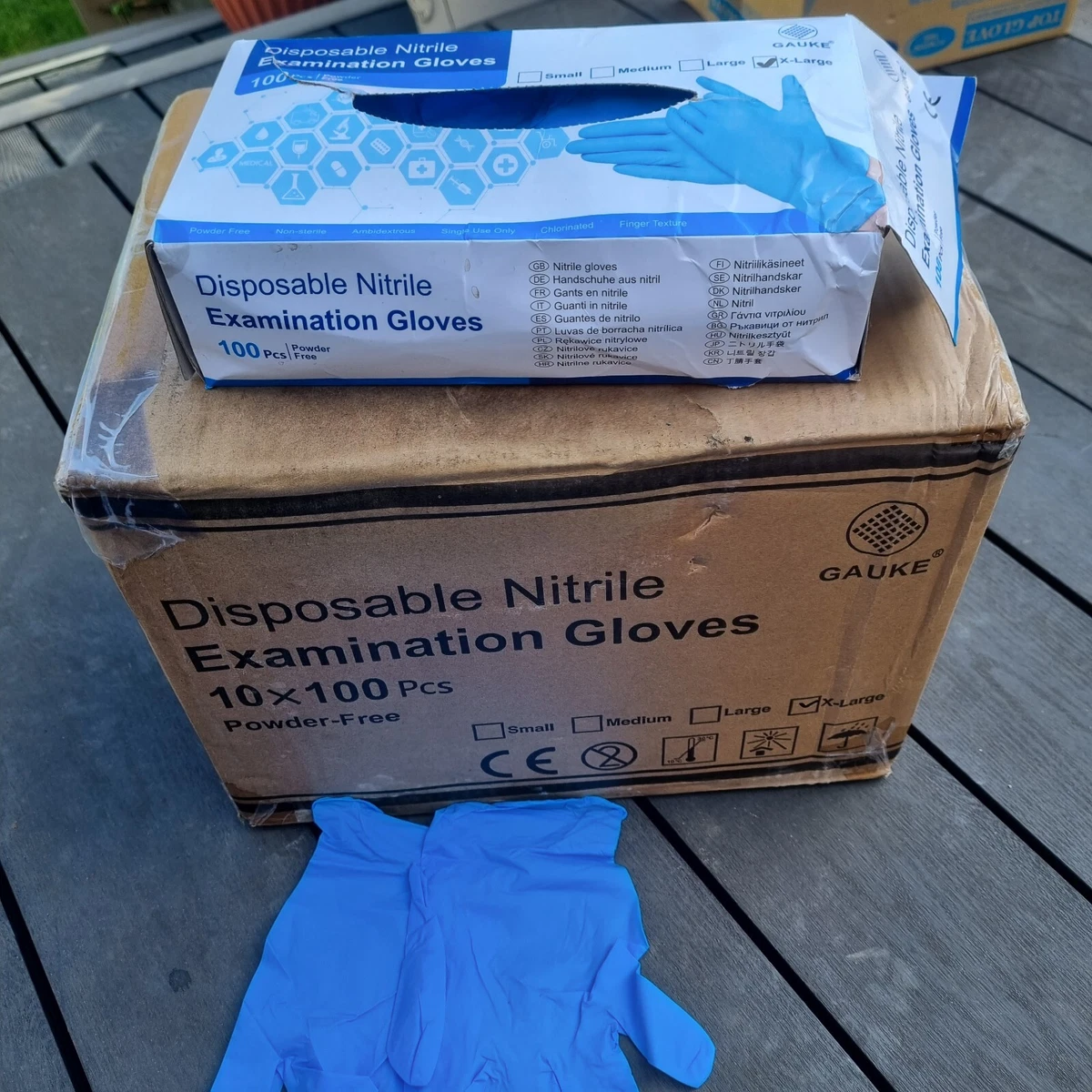 Nitrile gloves in on sale stock