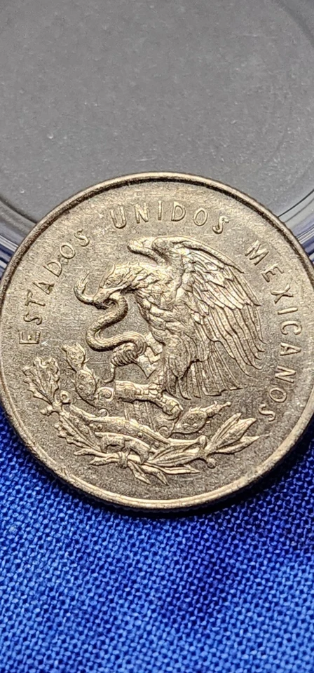 Moneda de plata de 25 centavos Libertad 1950' Cap & Ray Bascula México 1 Foto 4 de 4