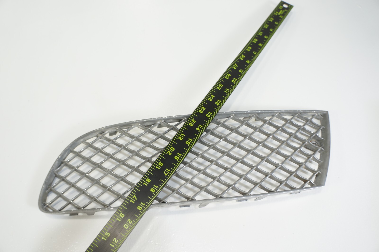 Oem 06-2008 Bentley Flying Spur Front Bumper Left Mesh Grill