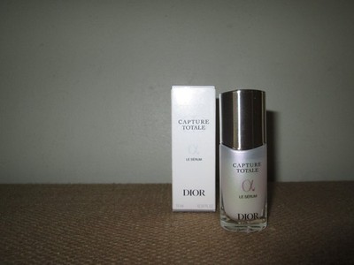 Dior CAPTURE TOTALE LE SERUM Travel Size .34 Oz / 10 Ml *New in Box