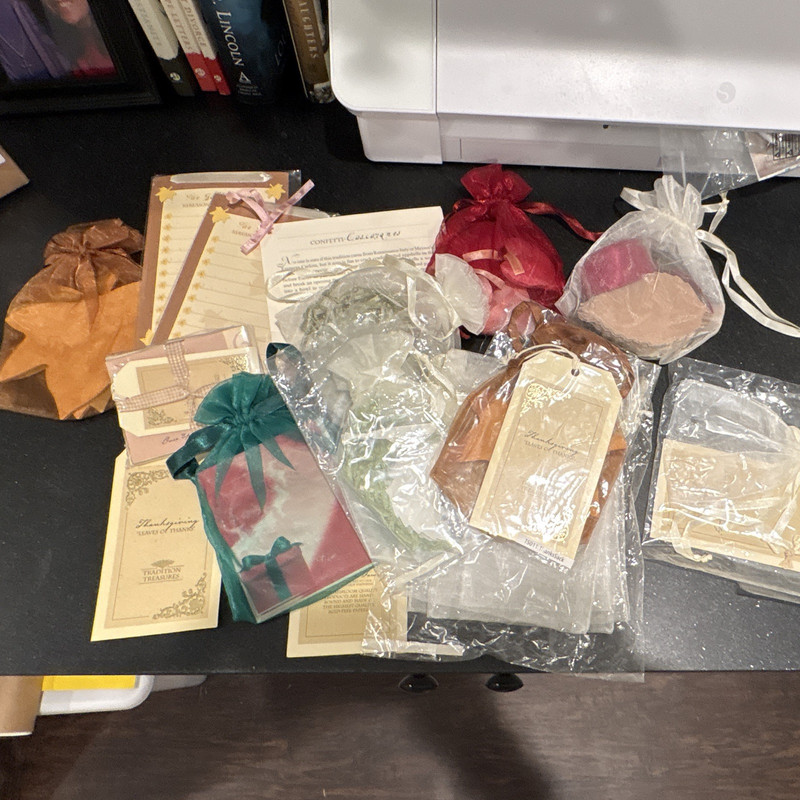 Tradition Treasures Thanksgiving "Leaves of Thanks" Stationery Set Antique TS011