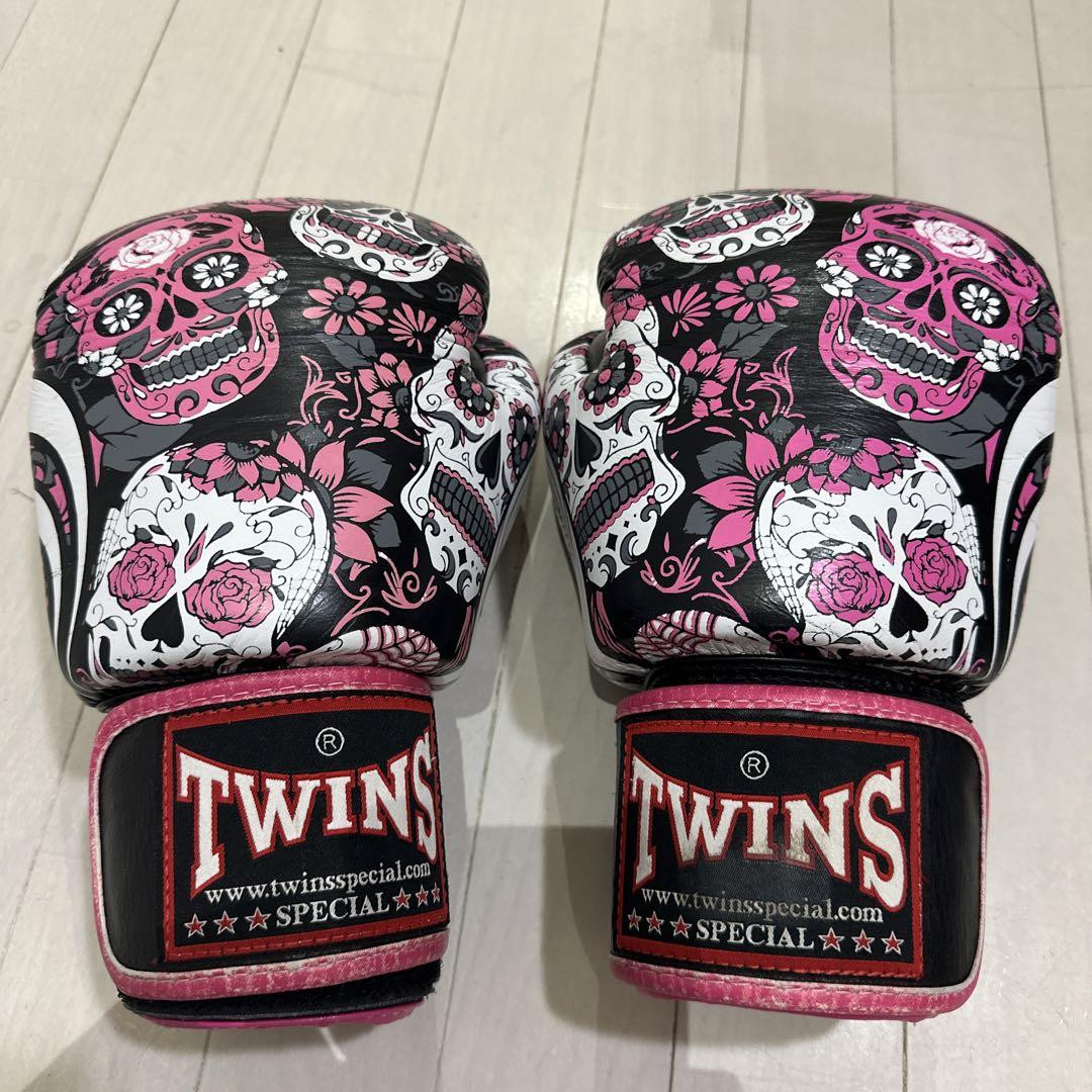 Twins 12Oz Boxing Gloves Pink Skull Genuine Leather | eBay