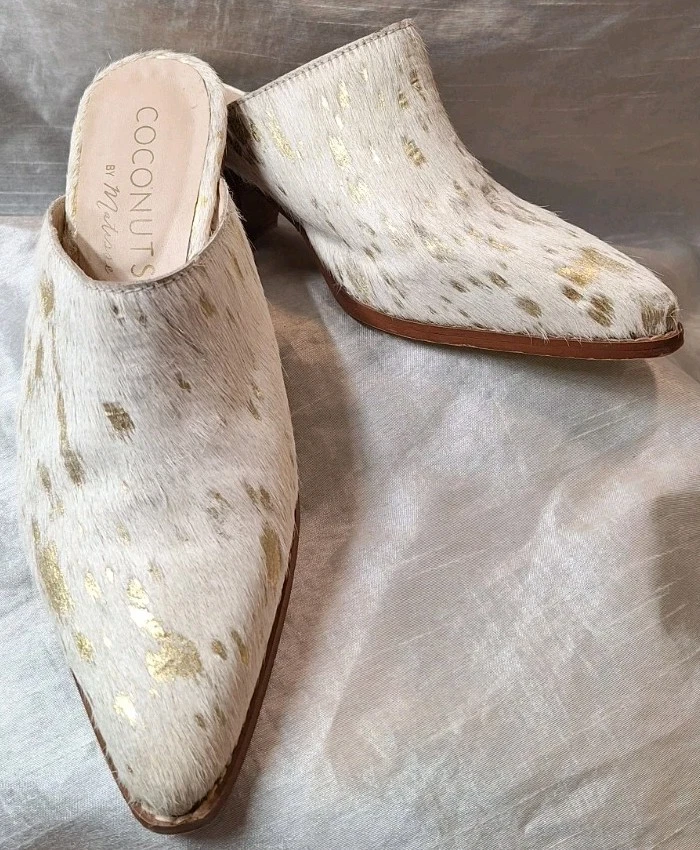 COCONUTS by Matisse 8M Camelot Piel de Vaca Piel Real Tacón Medio Bloque Mules Manchas Doradas Foto 2 de 4