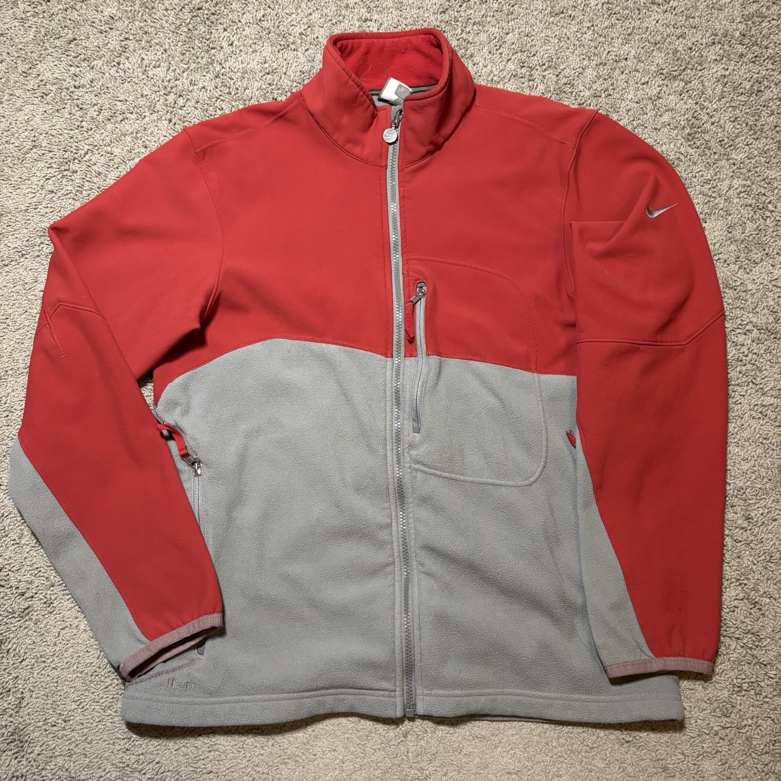 SACAI X NIKE Giacca Vintage Y2K Nike Fit Therma Grigio Rosso Full Zip Uomo L Grigio Etichetta