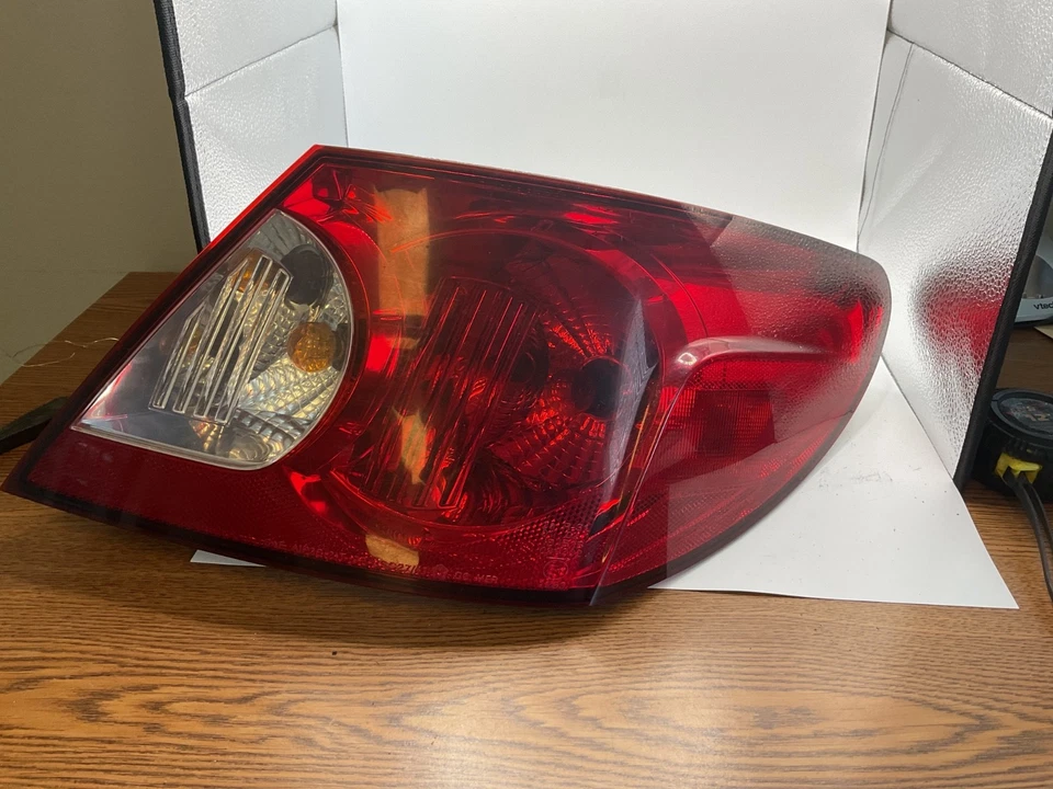 2007-2008 Chrysler Sebring Passenger Side Tail Light Taillight OEM Foto 2 de 4