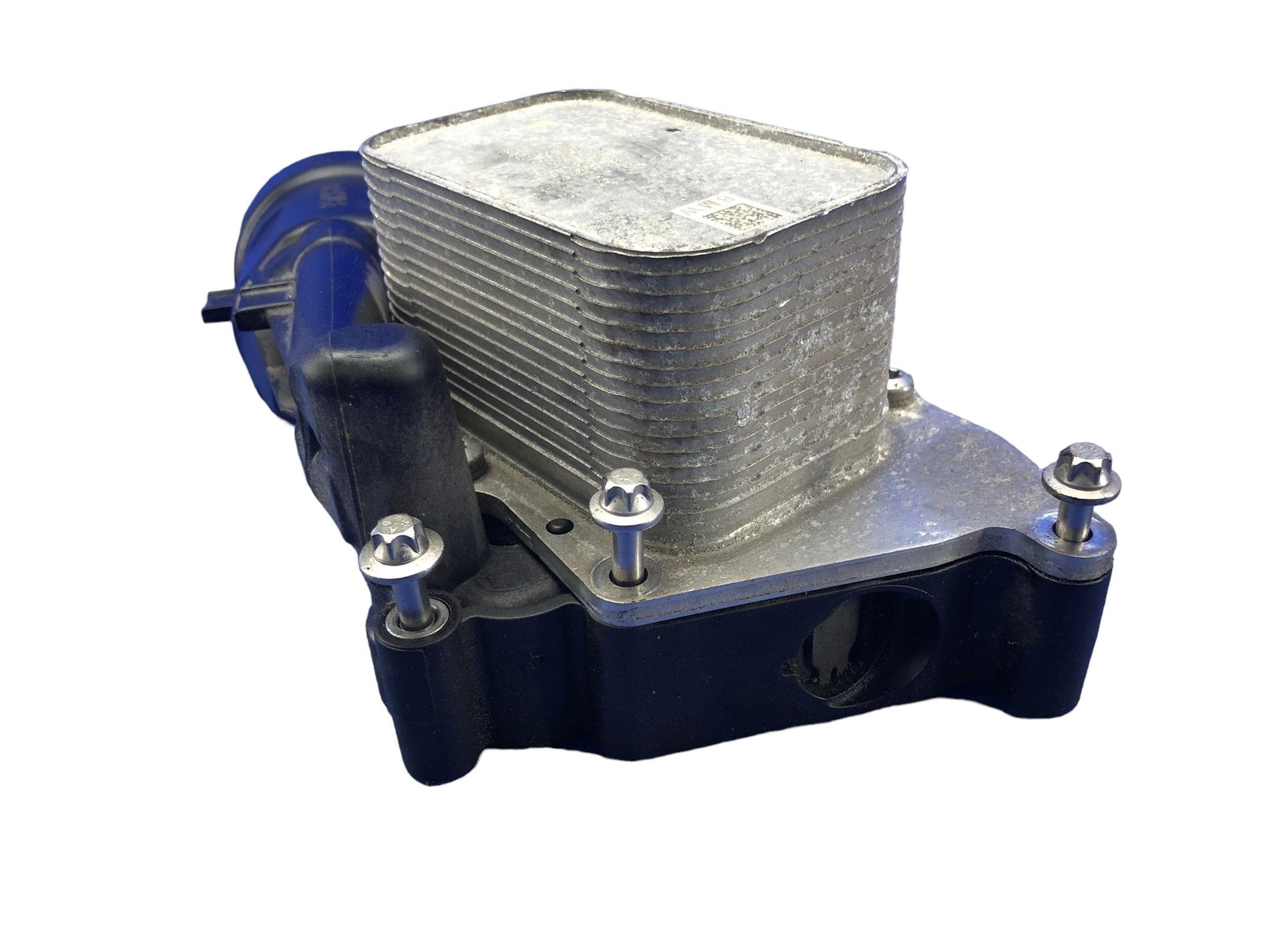 2014 2015 2016 2017 2018 2019 2020 BMW I8 OEM 1.5L OIL FILTER HOUSING