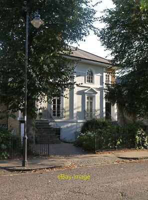 Photo 6x4 Houses in Canonbury Park South (2) Another pair of 'semis'. c2021