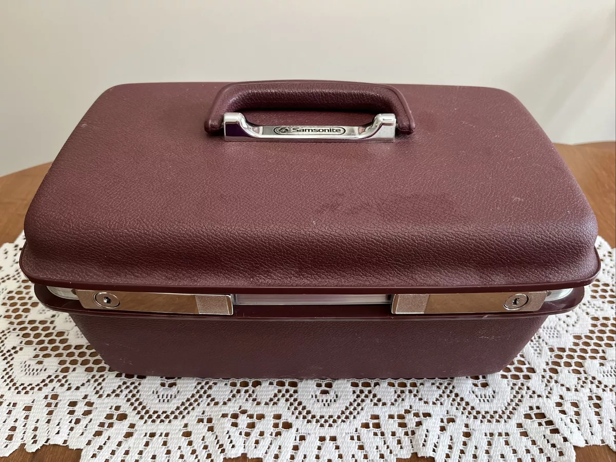 Vintage Vanity Case Burgandy with Keys