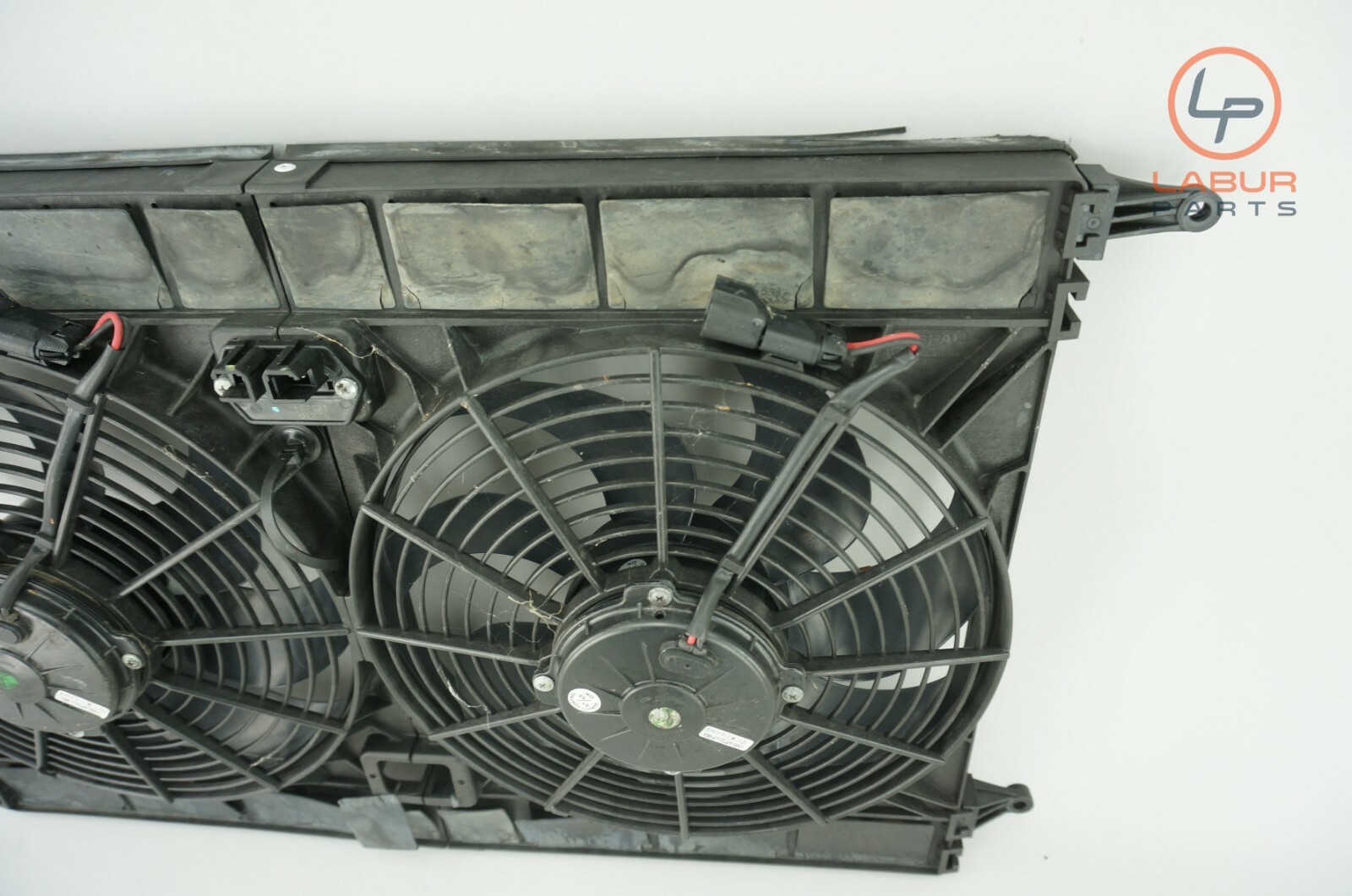 M139 05-07 Maserati Quattroporte Engine Radiator Cooling Fan Motor Z1293