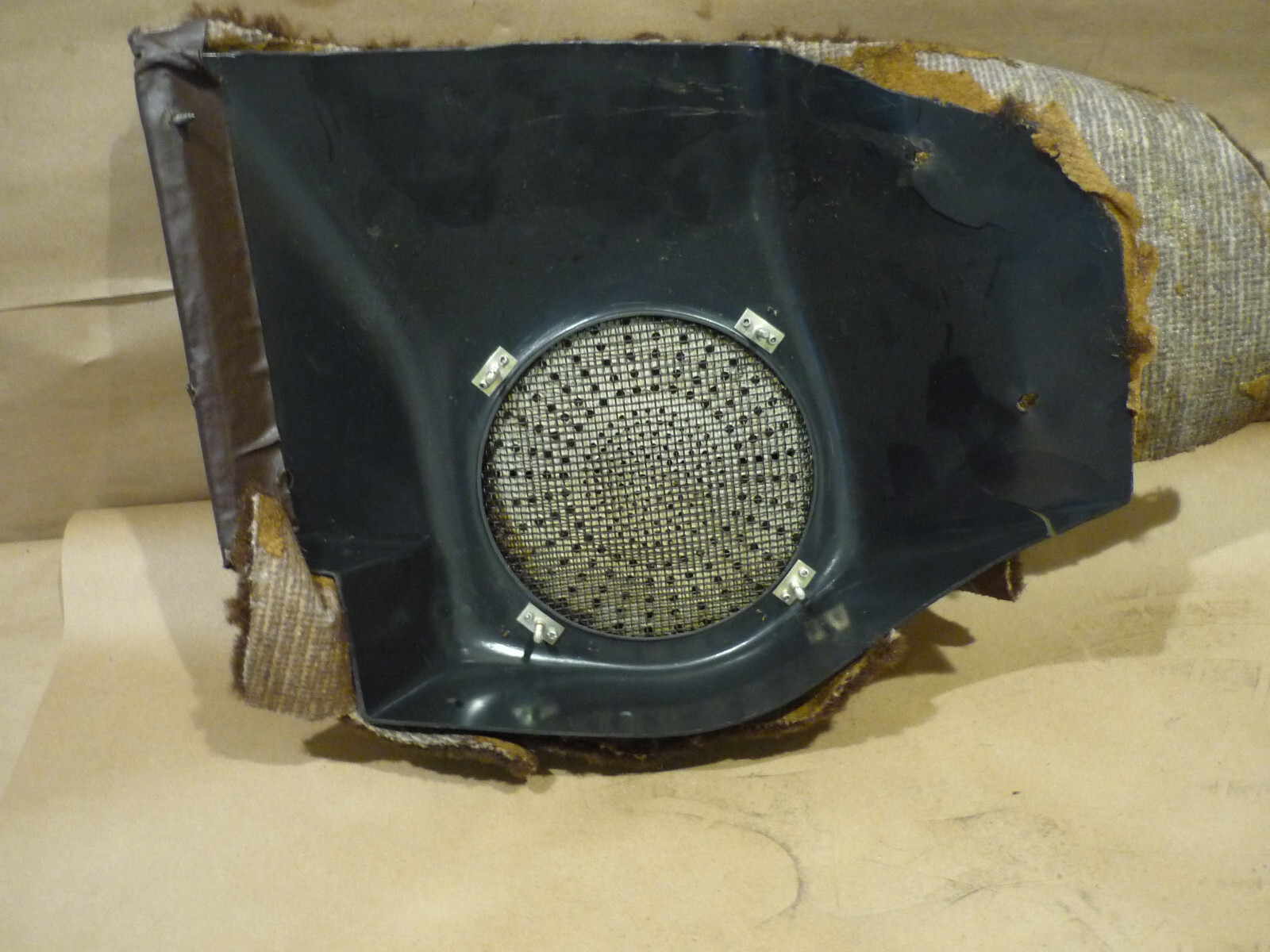 Ferrari Testarossa - Left Front Side Speaker Cover Carpet (Brown) -P/N 61550700