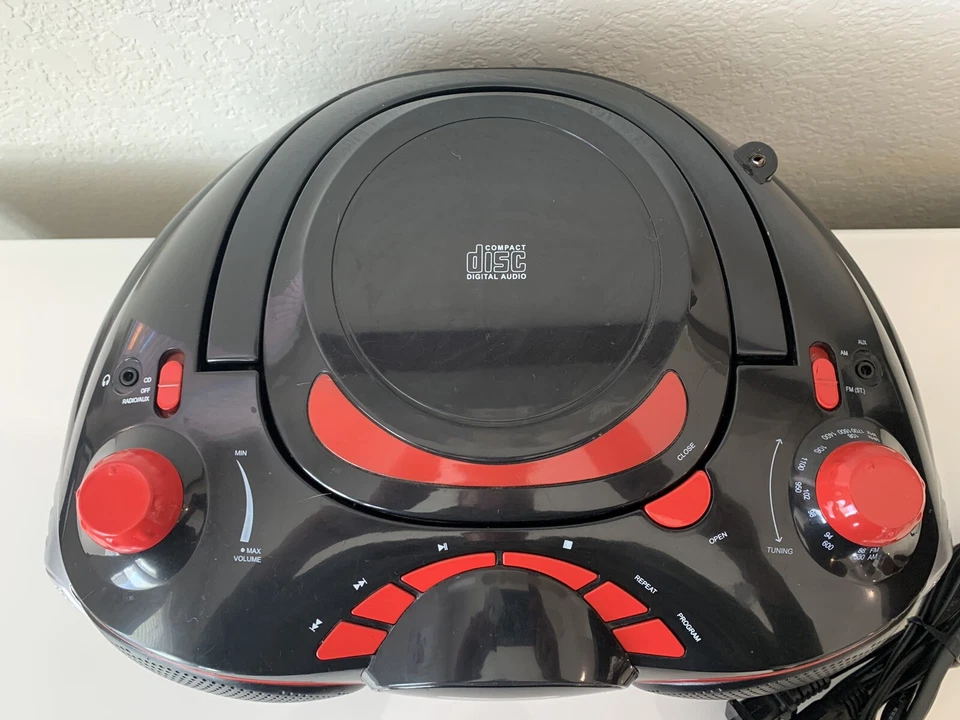 Craig AMFM radio / compact disk CD player tested working Model CD6948N red /blk  - Image 4 of 4