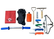 PROFESSIONAL FUR HANDLING PACKAGE ~ North American Trapper ~ SHED SKINNING TOOLS