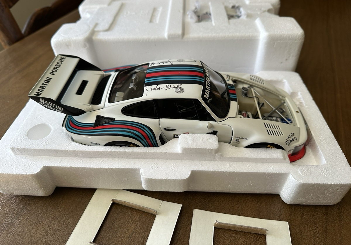 Autographed EXOTO 1/18 Porsche 935 Turbo Martini Racing 1976 #1 w