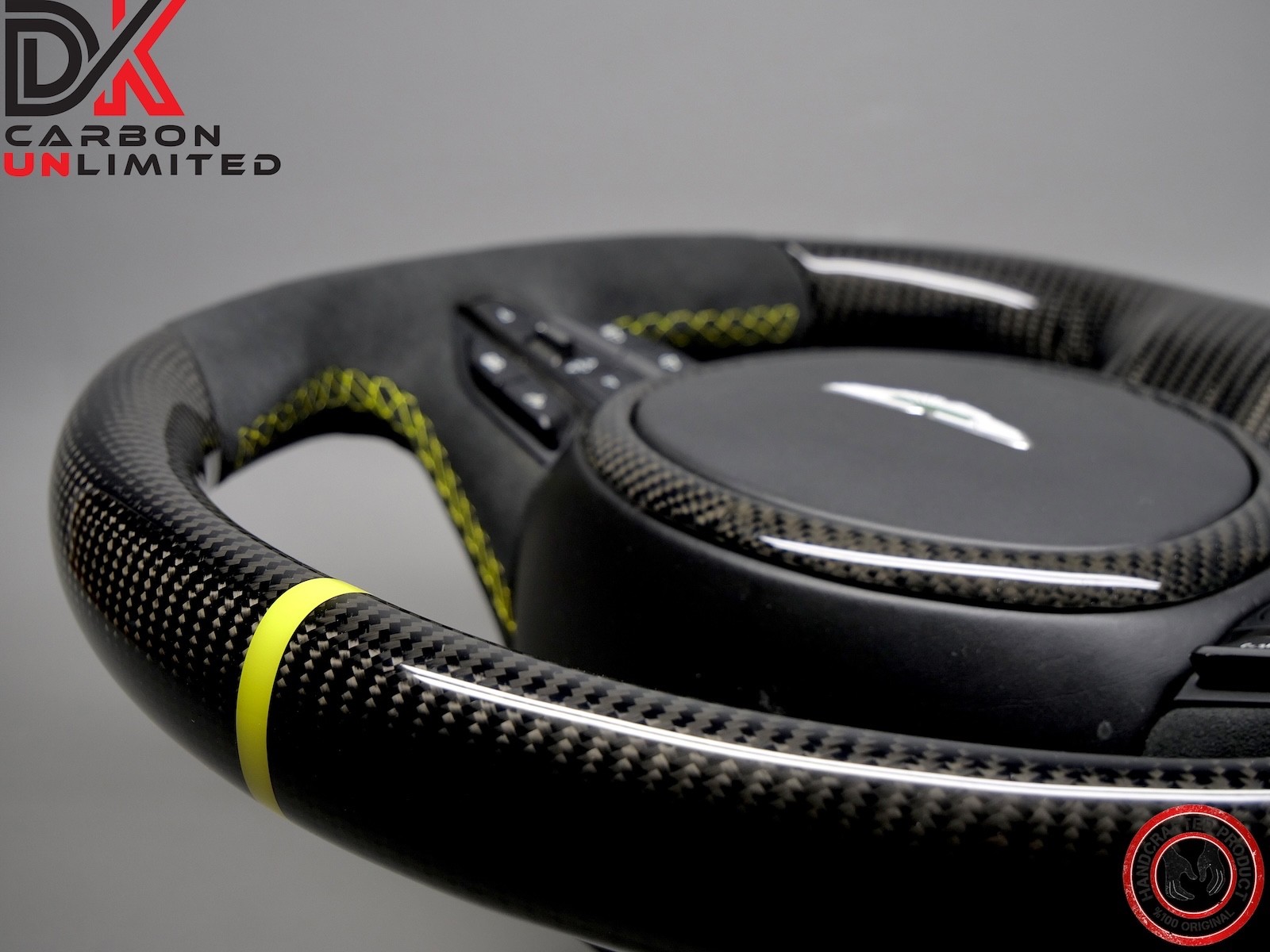Aston Martin DBX 707 Yellow Ring Alcantara Thick Gloss Carbon Steering Wheel V4