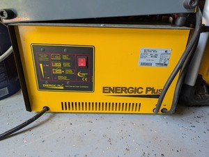 ENERGIC  NG-TSSA 36-30 GOLF CART / FORKLIFT CHARGER