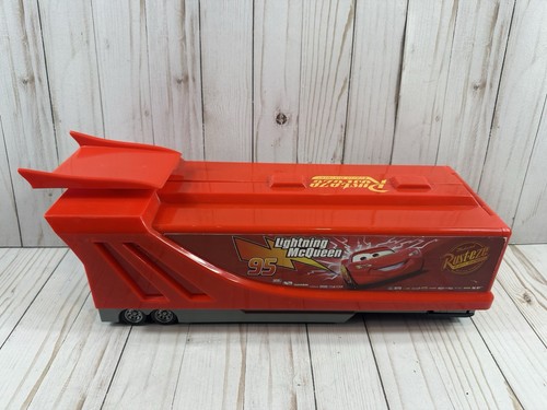 Vintage! Disney Pixar Cars MEGA MACK PLAYTOWN - Foto 12 di 21