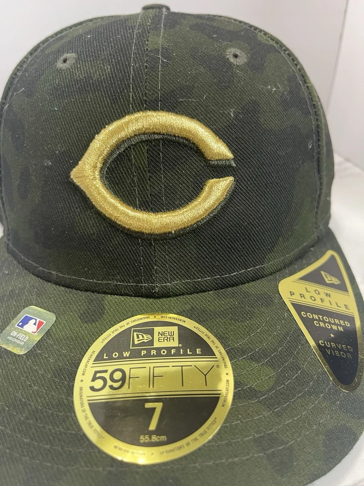 NWT New Era 59Fifty Chicago Cubs Camo Salute To Service Fitted Hat Size 7 - Image 2 of 4