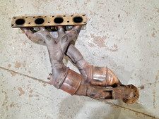 OEM 2008 BMW E85 Z4 LCI 2.0i  N46 CATALYTIC CONVERTERS EXHAUST MANIFOLD 7506569
