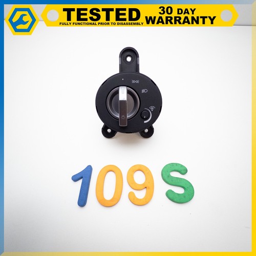 Aston Martin Vantage 2006-2012 Headlight switch Photo - $56
