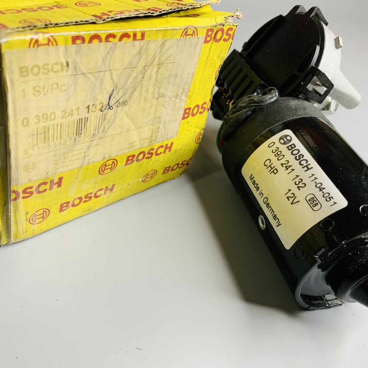 ファイヤー 024/082 BOSCH GENUINE Windsheild Wiper Motor Front For Audi