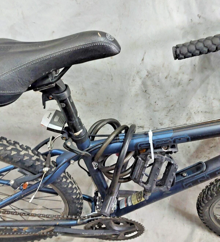 12" Trek 820 MTB Bike 16" Small Hardtail Front Suspension Suntour Acera SIS Java - Image 4 of 4