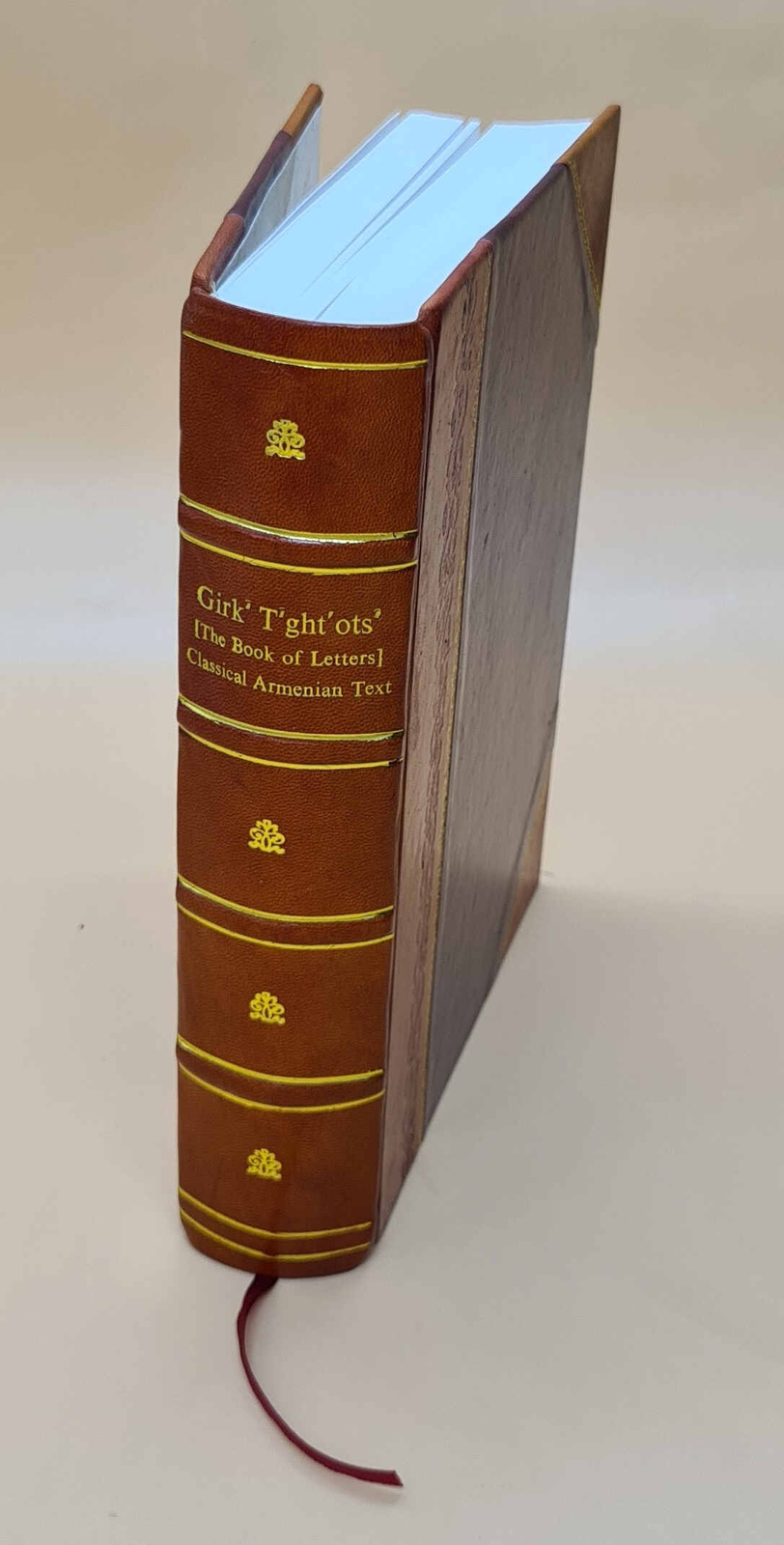 Girk' T'Ght'Ots' [The Book Of Letters] Classical Armenian Text [ [Leather Bound]