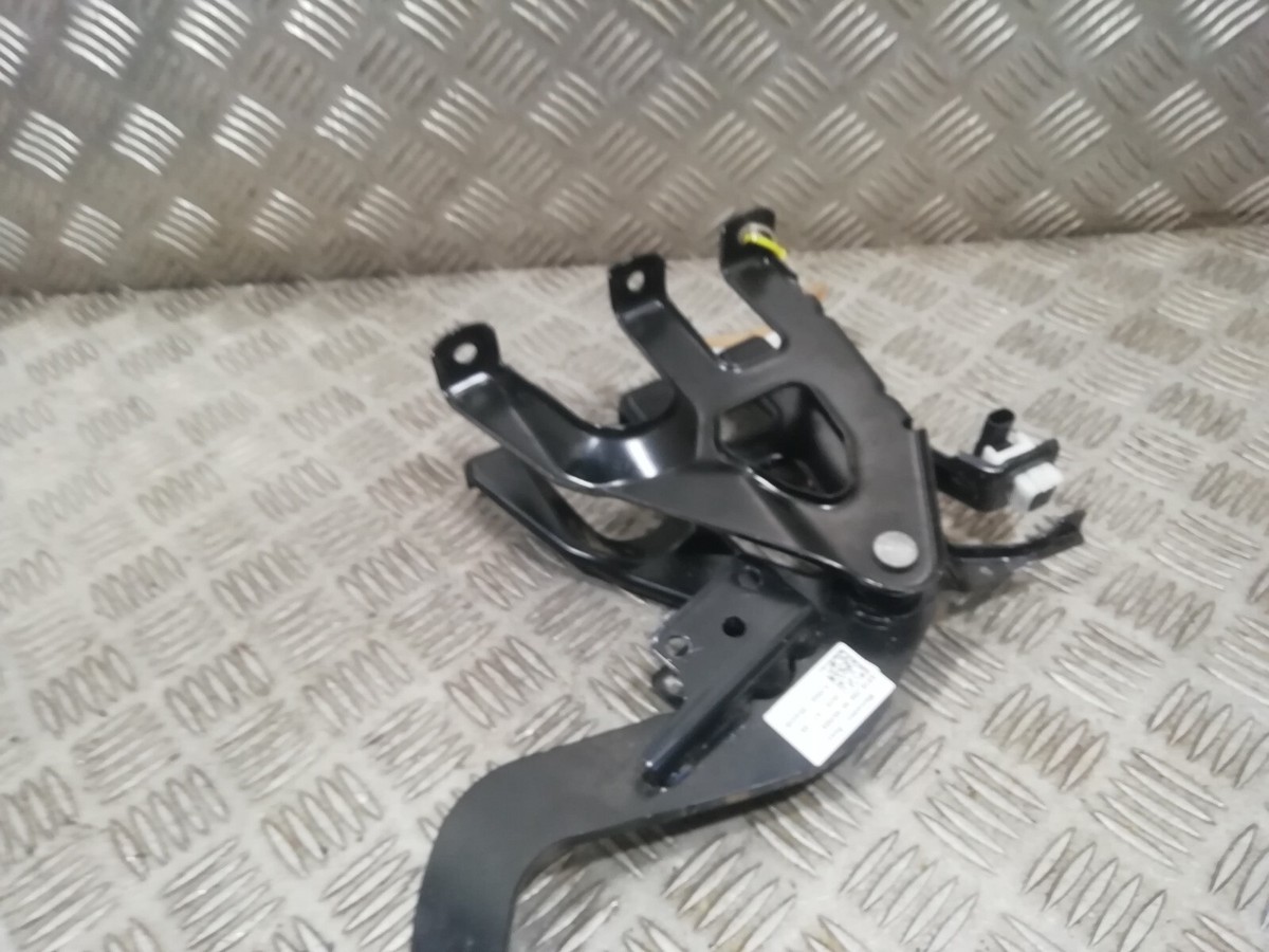 Mercedes Sprinter 2020 Brake Pedal A9102902300 | eBay