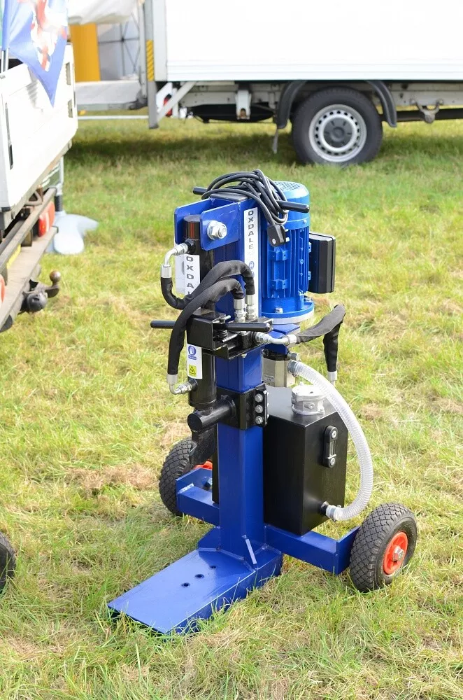 Oxdale Products E300 Hydraulic Electric Log Splitter 10 Ton Ram Splits Up To 12