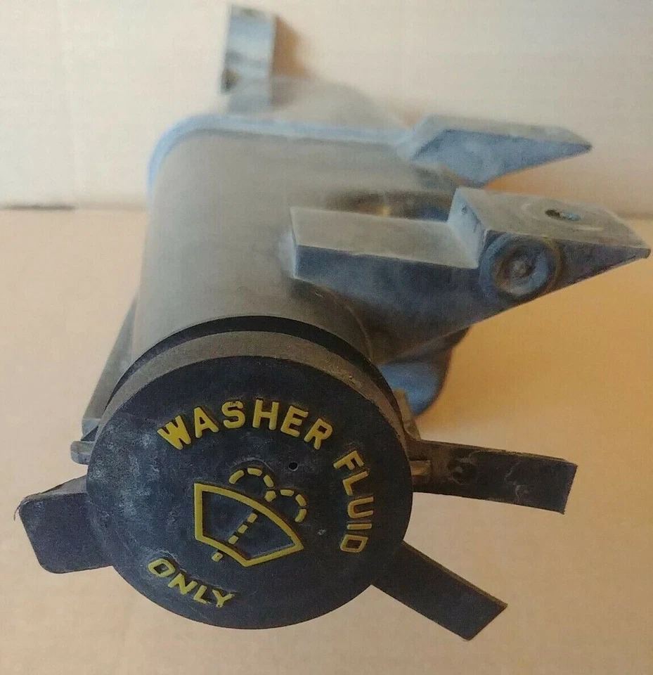 Ford Thunderbird Mercury Cougar 1996 1997 limpiaparabrisas depósito de líquido OEM Foto 2 de 3