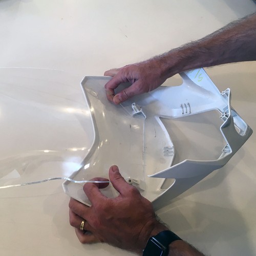 Honda CRF250L & CRF300L Windshield / Windscreen, Easy Installation, NO DRILLING - Picture 7 of 9