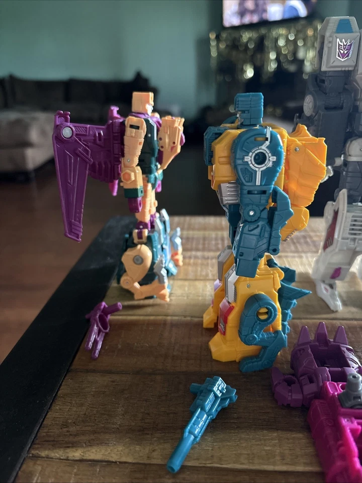 Transformers Power Of The Primes Terrorcons Abomimus COMPLETE - Image 3 of 4
