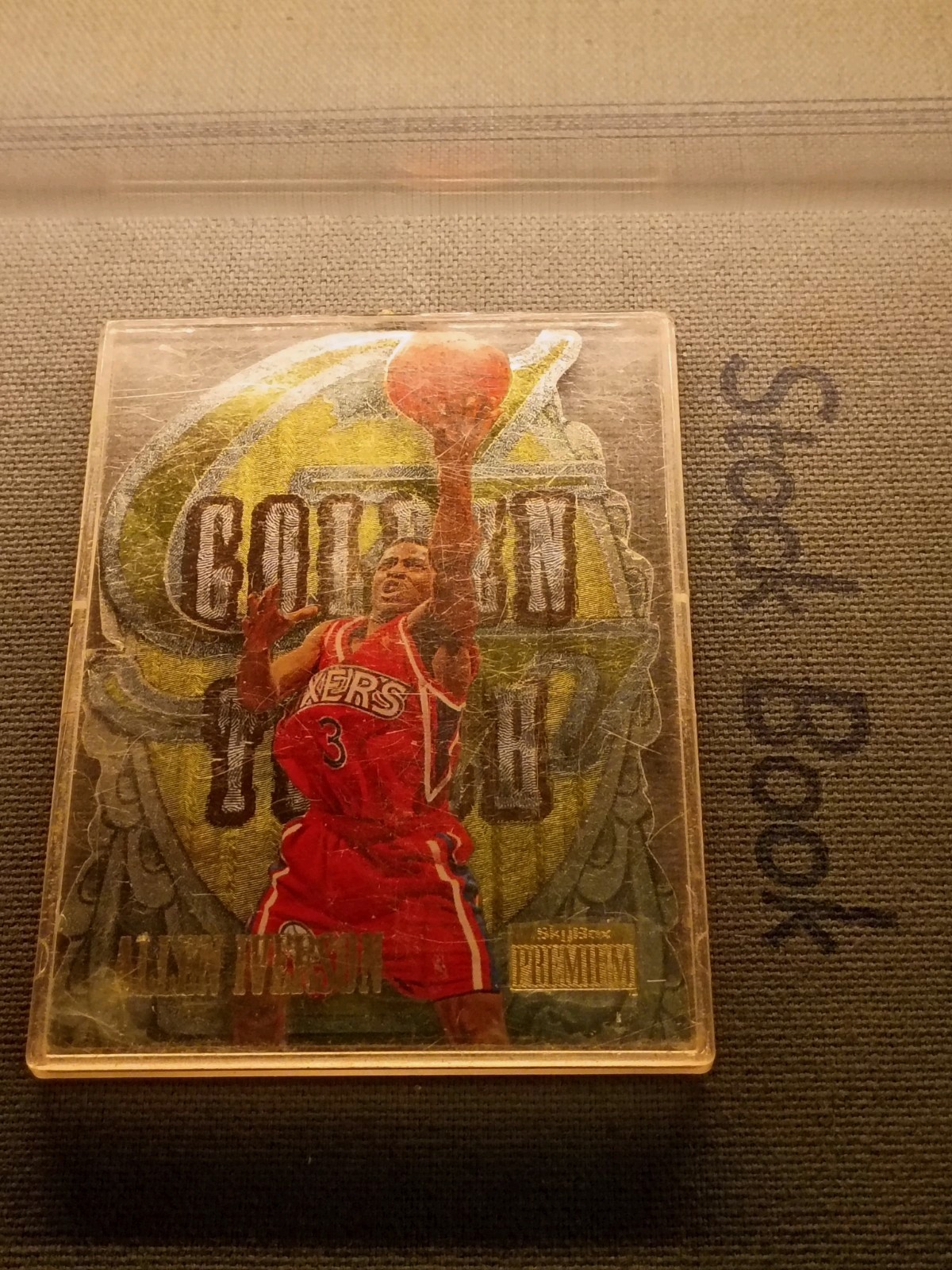 🪙 1996-97 Skybox Premium - Golden Touch Allen Iverson #4 (RC) Die-Cut