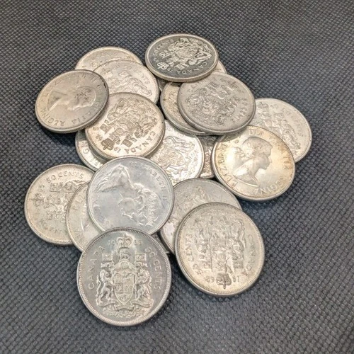 Canadian pre 1967 .800 silver 50 Cent - 1 coin from lot Canada 0.3 oz of Silver!
