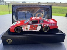 Jimmie Johnson Racing Cards and Autograph Memorabilia Guide 64