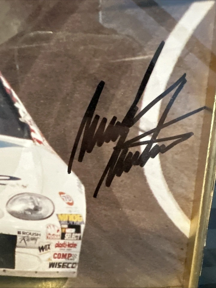 Mark Martin 98 Autographed Las Vegas 400 Win Uniquely Framed Rare One of a Kind - Image 2 of 4