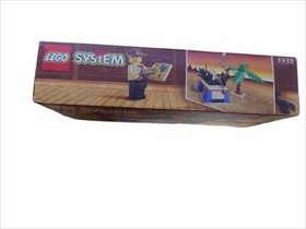 LEGO System 5938 Adventurers Oasis Ambush 1998 Collectible Factory Sealed Box