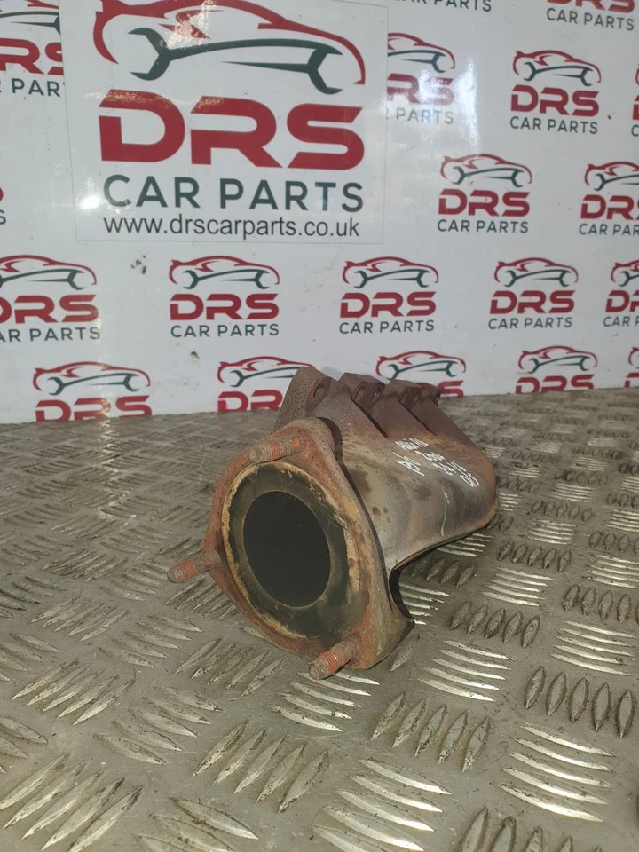 COLECTOR ESCAPE AUDI A4 OS DRIVERS DERECHO 2.4 V6 CABRIOLET B6 2001 - 2005 Foto 3 de 4