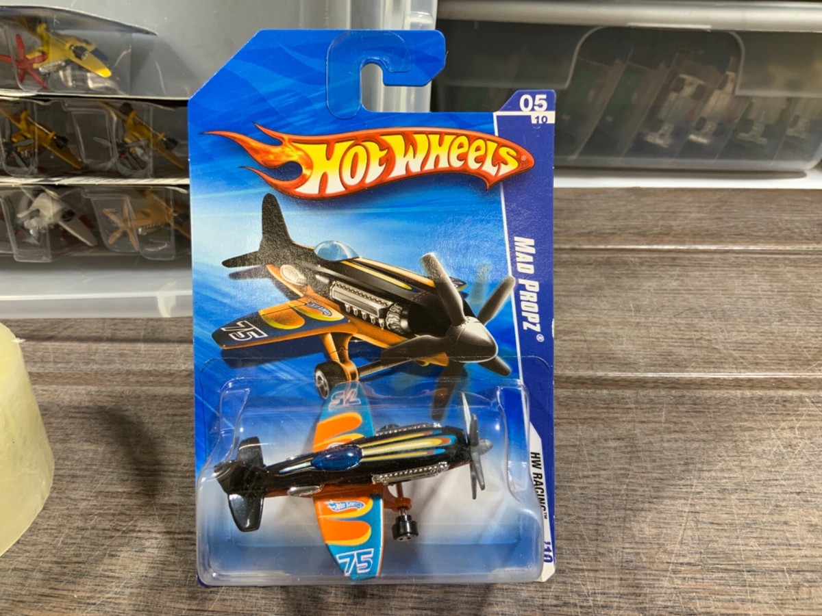 hotwheels ホットウィール　MAD PROPZ 10台セット Amazon.com: Hot Wheels Mad Propz, [Black] 153/240 2010 Racing 5/10