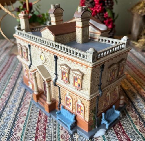 DEPT 56 HICKMAN WELLS GENTLEMAN'S CLUB 58743 DICKENS SNOW VILLAGE DEPARTMENT - Picture 6 of 7