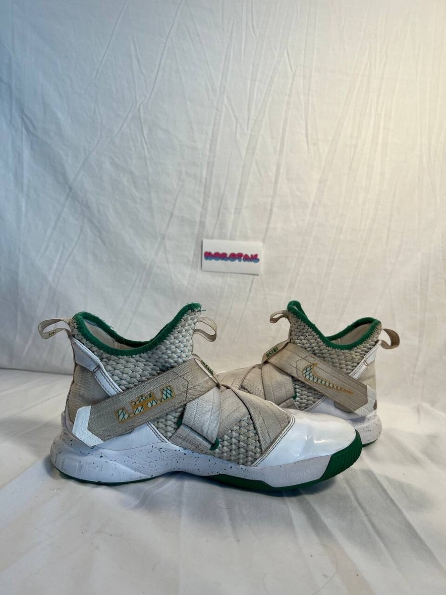 Nike LeBron Soldier XII SVSM Men's 8 White AO2609-100 Fighting