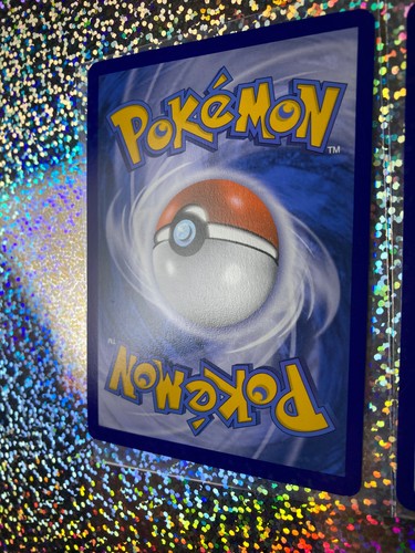 Pokemon TCG: Rainbow Rare 190/185 Aegislash VMAX; Reverse Holo 106/163 Doublade - Picture 11 of 11