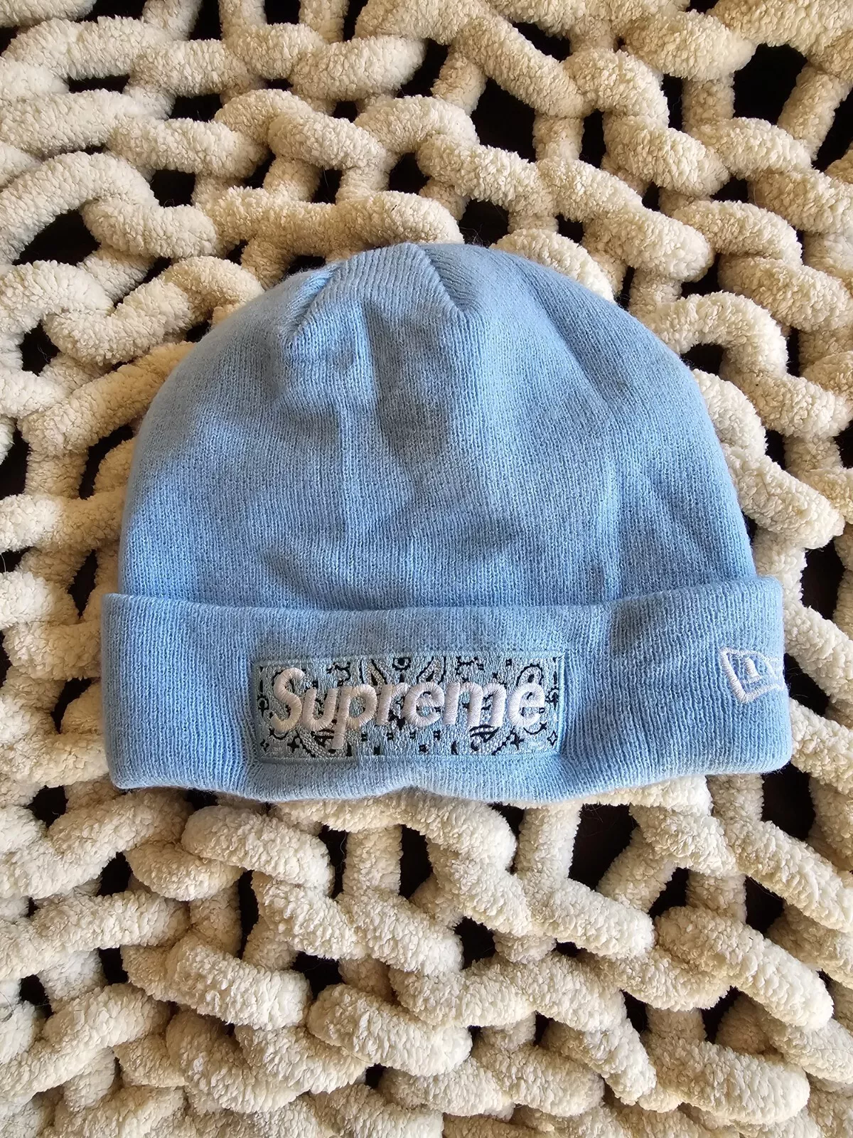 Bonnet Supreme FW19 Bandanna Box Logo Bleu Clair